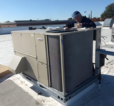 Commercial AC unit in Blue Springs, MO
